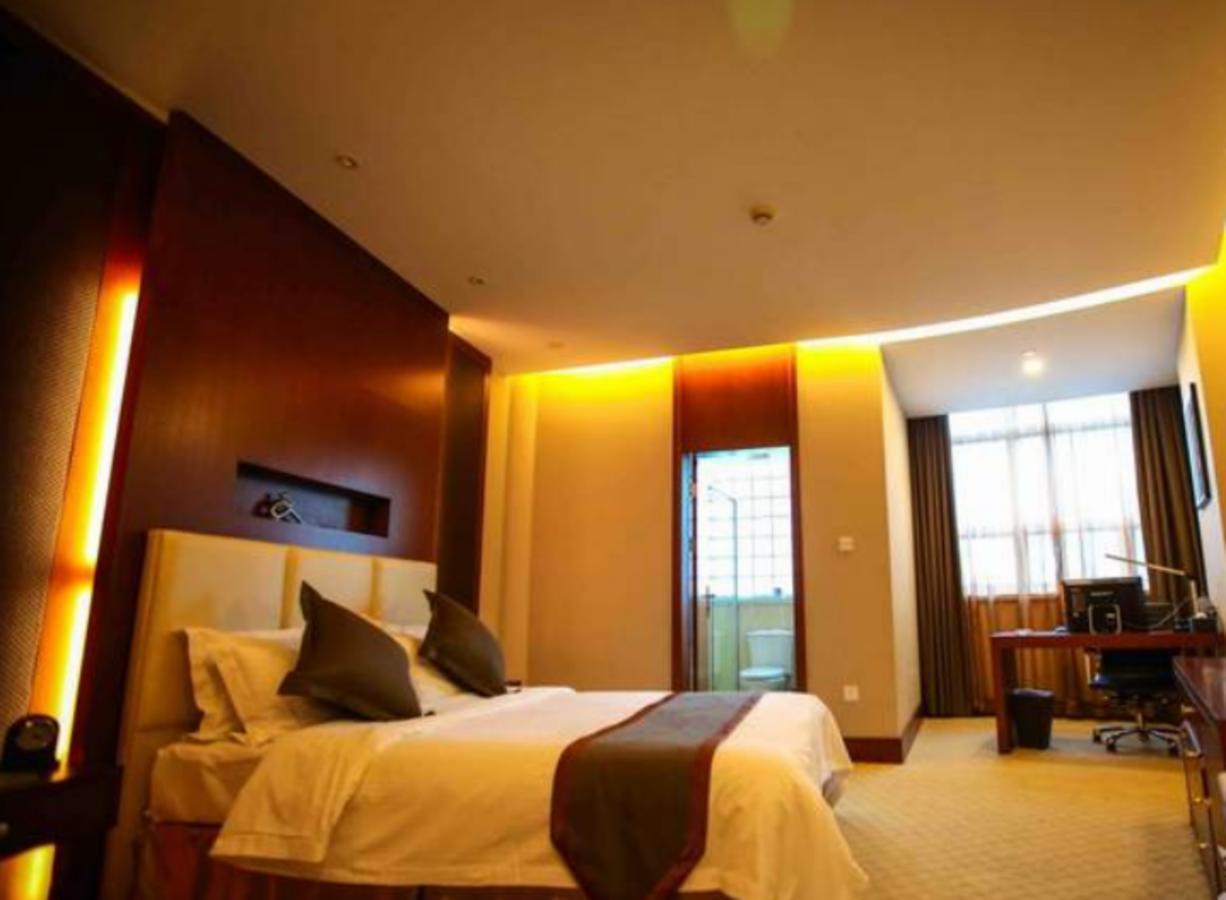 Noble Center Hotel Shanghai Exterior photo